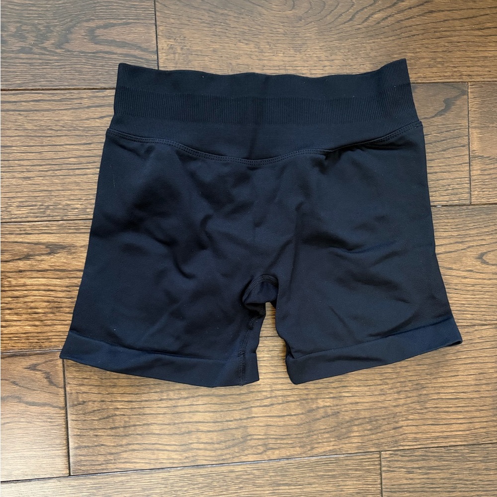 Amazon Scrunch Shorts